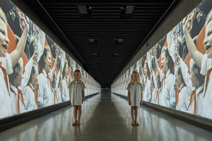 Momenty dějin / Koridor času