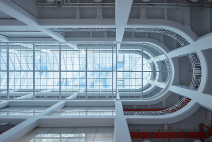 Konverze domu nábytku na budovu Českého rozhlasu Olomouc