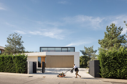 House with Gills